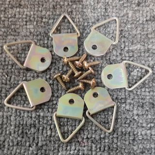 Móc tam giác một lỗ treo khung ảnh kèm vít