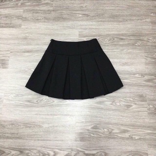 Chân váy xếp ly to nhỏ