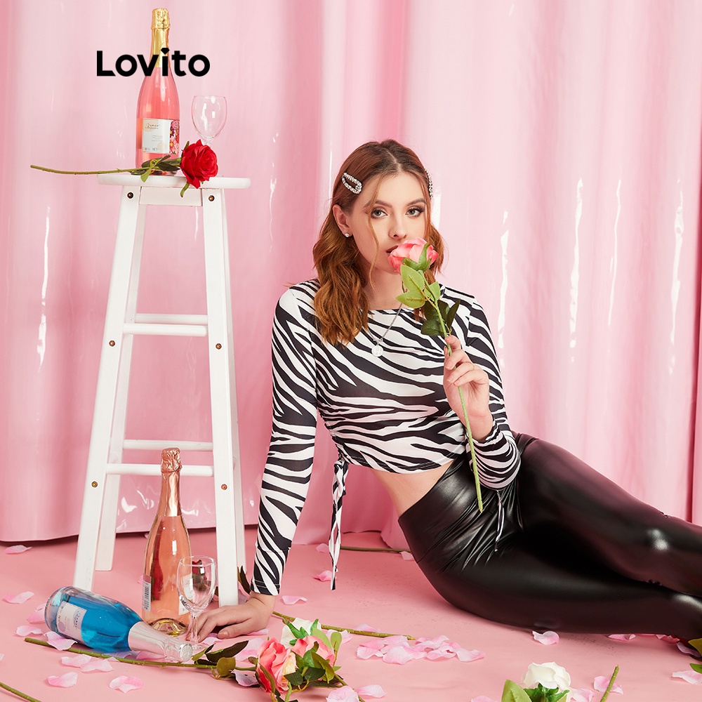 Áo thun crop top Lovito kẻ sọc ngựa vằn phối dây rút L10902 (màu trắng)