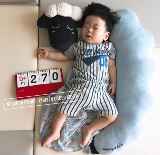 Gối cừu chữ C