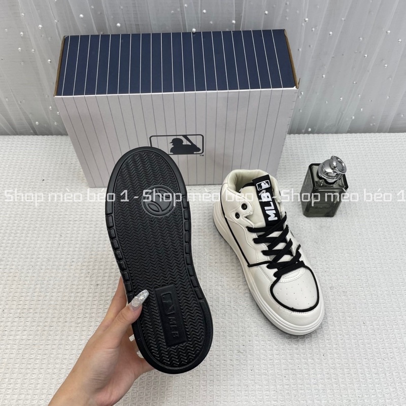 Giày thể thao sneaker NY cổ cao viền đen fullbox