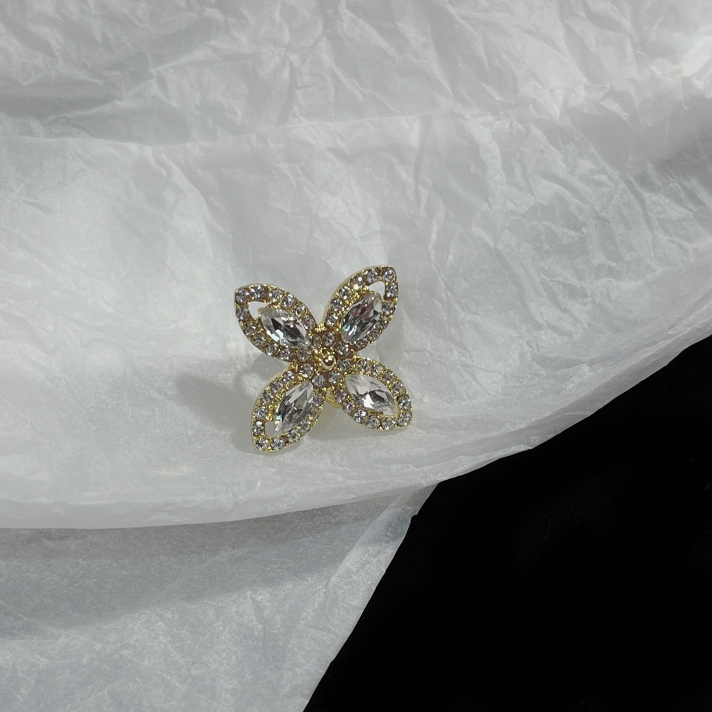 Khuyên Kẹp Vành Tai Bằng Silicone Hình Hoa Đính Kim Cương Giả Thời Trang Nữ 2022