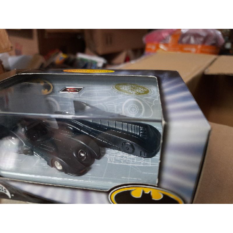 set 2 xe Hot Wheels 100% Batmobile,  hàng siêu hiếm