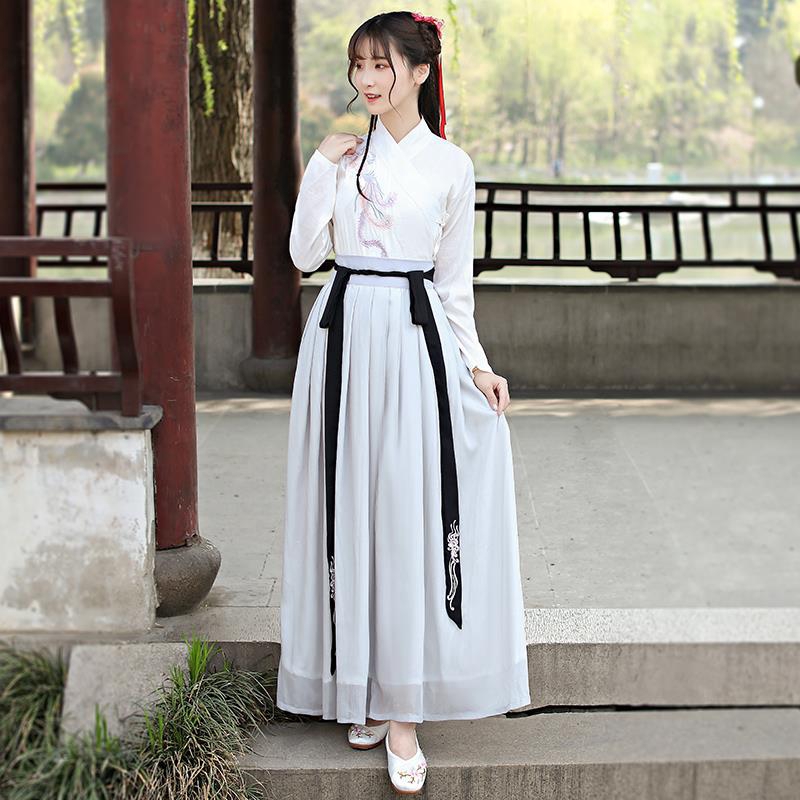 Bộ Hán phục cách tân phong cách Trung Hoa cổ điển thời trang mùa hè xinh xắn cho nữ | BigBuy360 - bigbuy360.vn