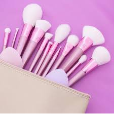 Real Techniques - Có Tán Kem Nền Real Techniques Cashmere Dreams 014 Complexion Brush