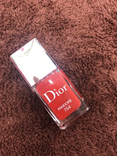Sơn móng tay DIOR VERNIS ( tester unbox )