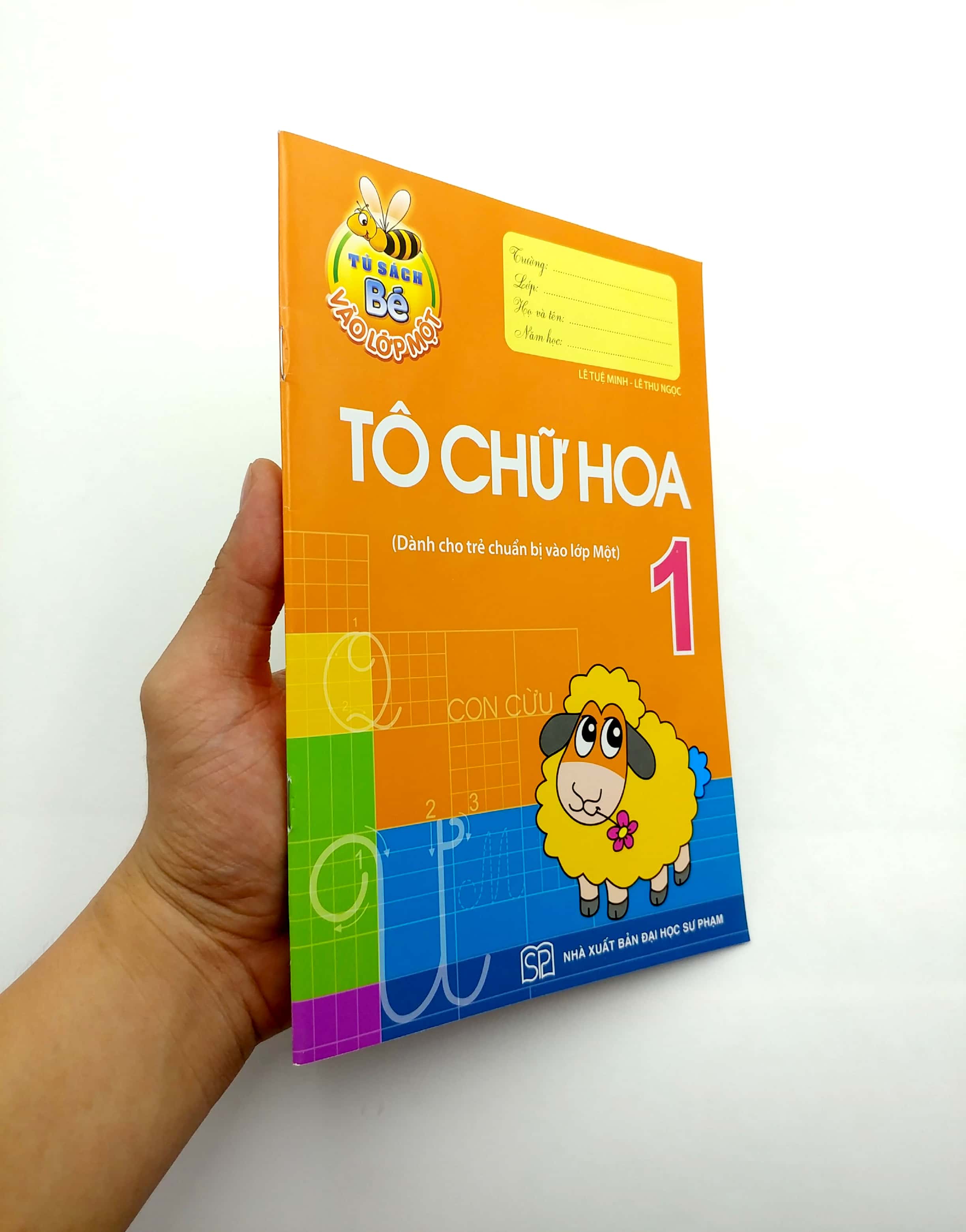 Sách Tủ Sách Bé Vào Lớp 1 - Tô Chữ Hoa