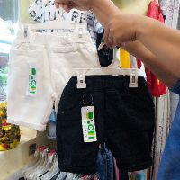 Quần kaki trắng;đen