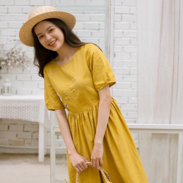 Đầm Linen vàng mù tạt