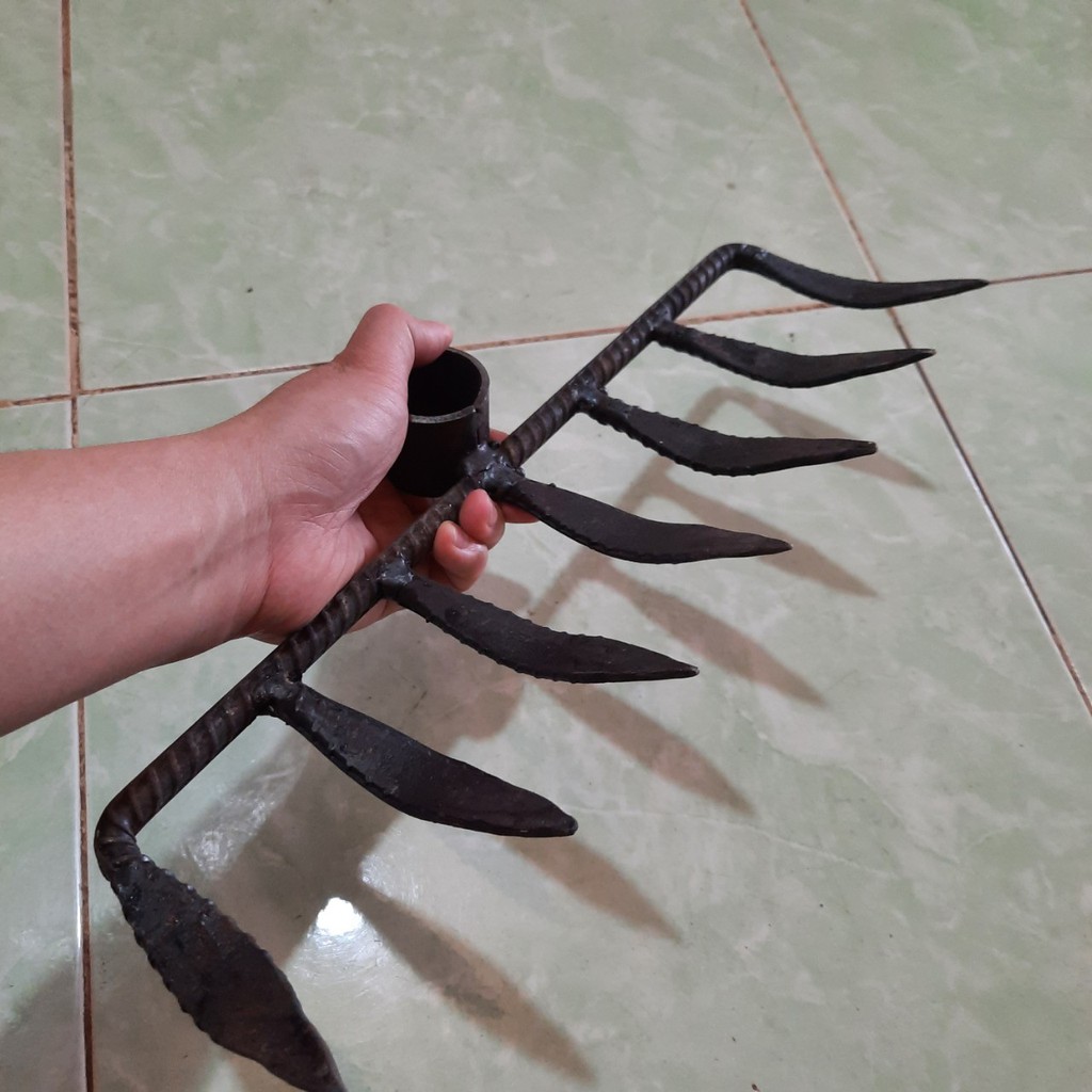 Cào cỏ 7 răng dẹt nhọn