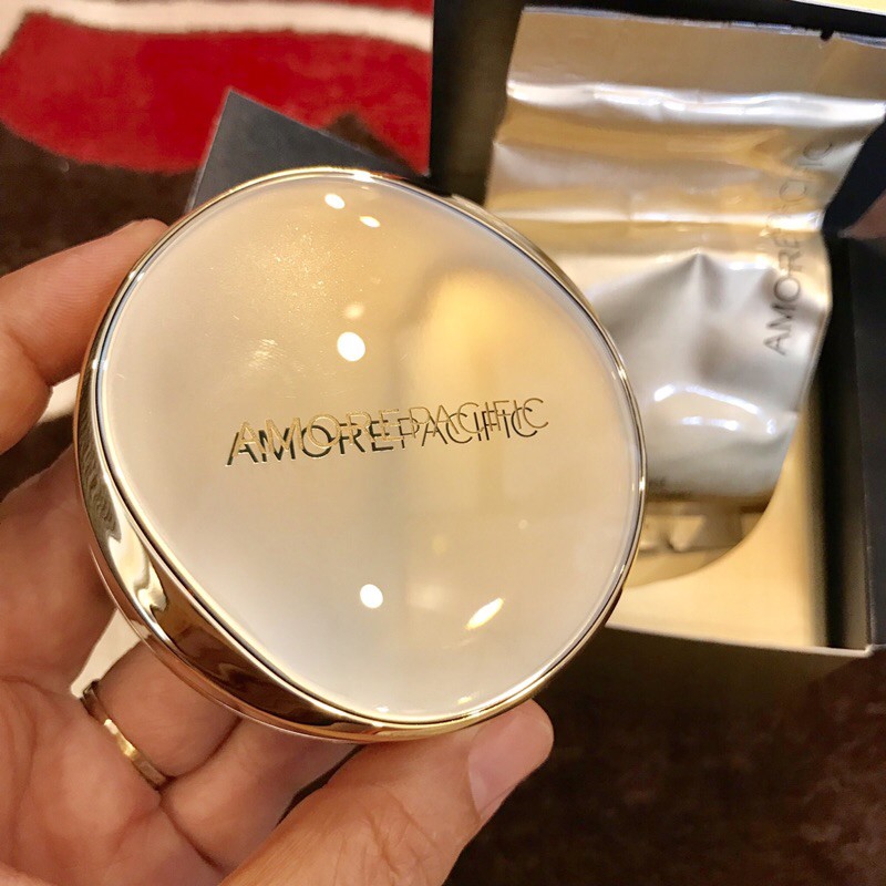 Cusshion chống lão hóa AMOREPACIFIC TIME RESPONSE COMPLETE CUSHION COMPACT Tone 102 Màu Da