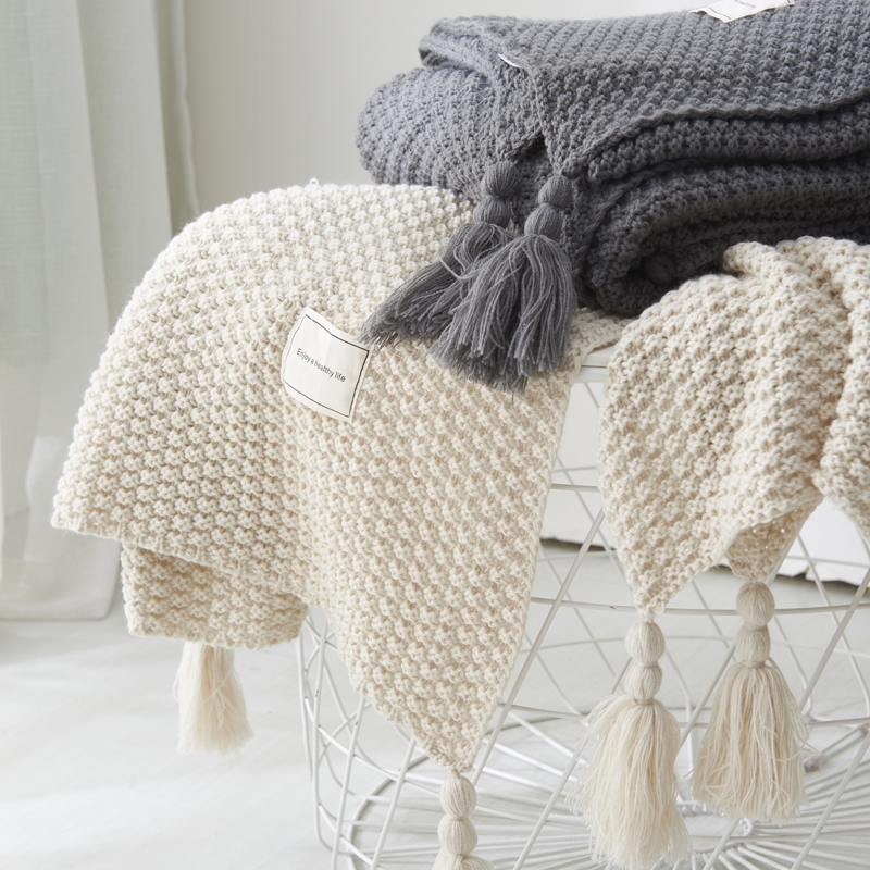 Chăn len dệt kim phối núm tua rua nằm ghế sofa/phòng điều hòa/văn phòng/du lịch phong cách Bắc Âu