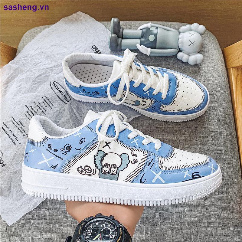 Giày thể thao canvas in hình Kaws phong cách Hàn Quốc cho nam