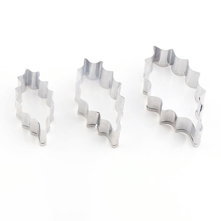 Bộ 3 khuôn inox cắt bánh kẹo hình chiếc lá trang trí bánh đám cưới