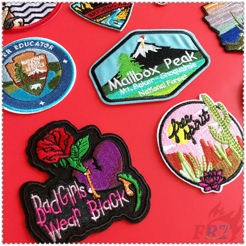 ✿ Sticker Ủi Thêu Chữ Not All Those Who Wander Are Lost Iron-on ✿ 1 Sticker Ủi Thêu Hình Huy Hiệu