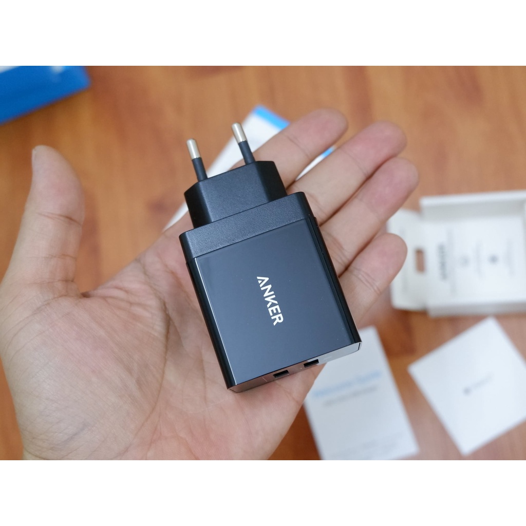 Củ sạc Anker 2 cổng 24w PowerIQ và VoltageBoost