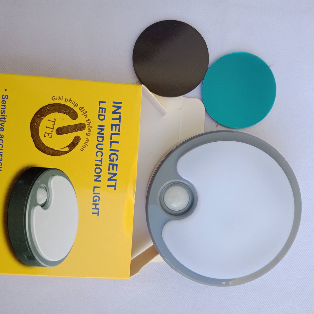 Đèn cảm biến siêu nhạy dùng pin AAA- Tự sáng khi có chuyển động - Dán tường- Không dây vô cùng tiện lợi