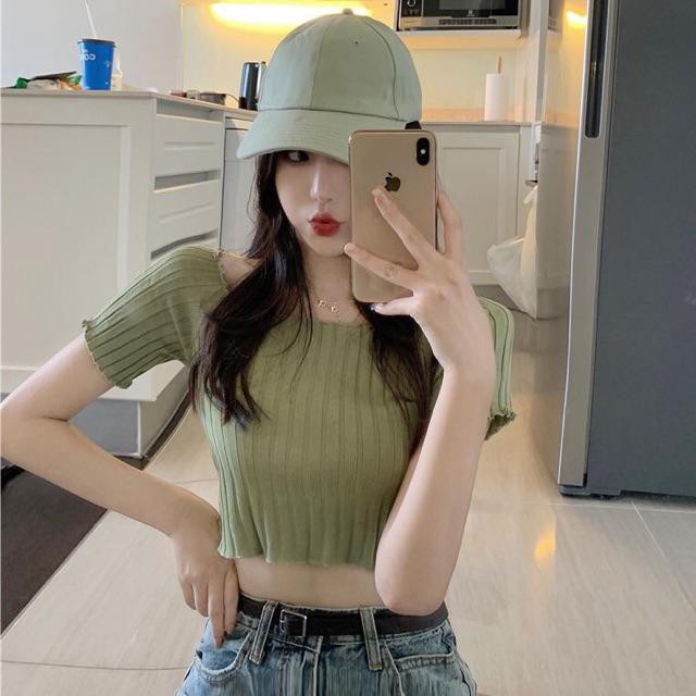 Áo Croptop Dệt Kim Nữ Tay Ngắn Màu Xanh Lá