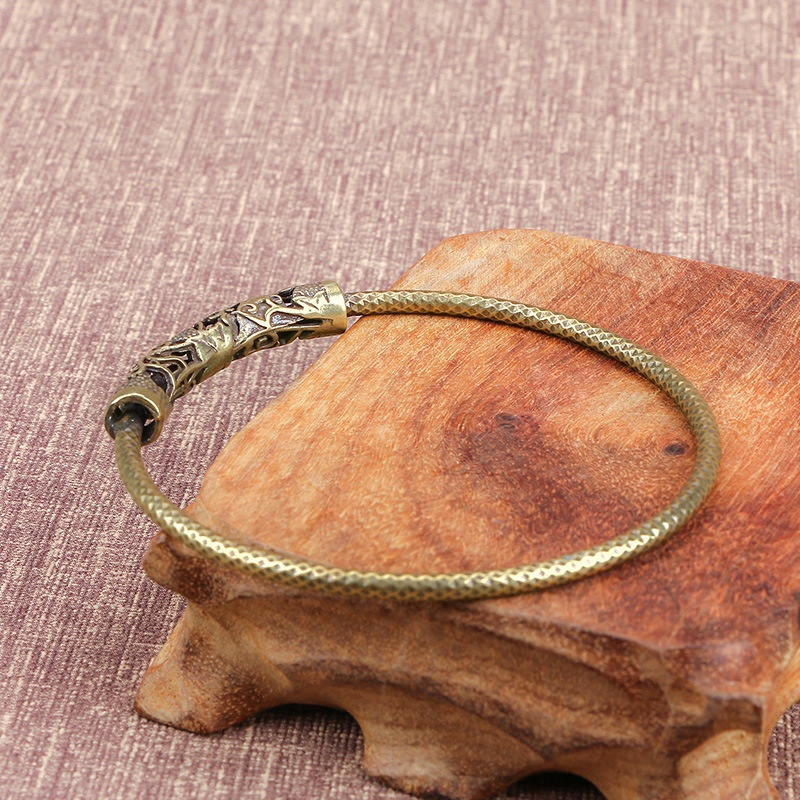 Vòng Đeo Tay Kim Loại Phong Cách Hip Hop Cá Tính Cho Nam Và Nữ