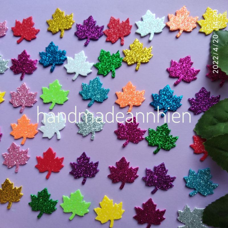 30 hình lá phong 2.5 x 2.4cm, bằng xốp kim tuyến - thủ công mầm non cho bé - hình trang trí thiệp 3D, Valentine