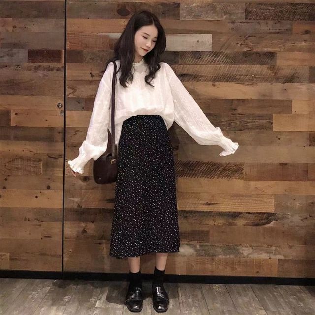 Áo sơ mi nữ dài tay phối ren + váy dài chấm bi (MY)