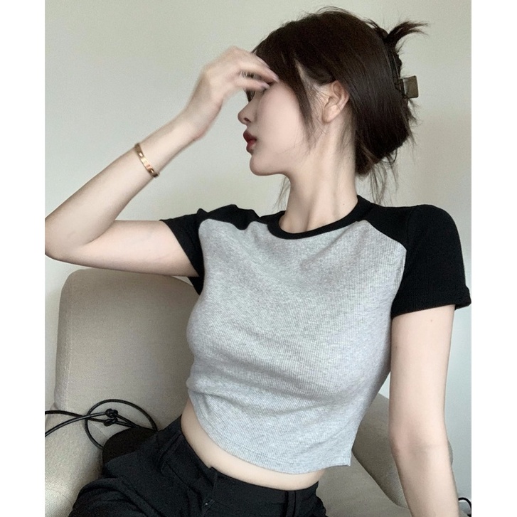 Áo Croptop Thun Lửng Ngắn Tay Họa Tiết Sọc Ngang Thời Trang Dành Cho Nữ