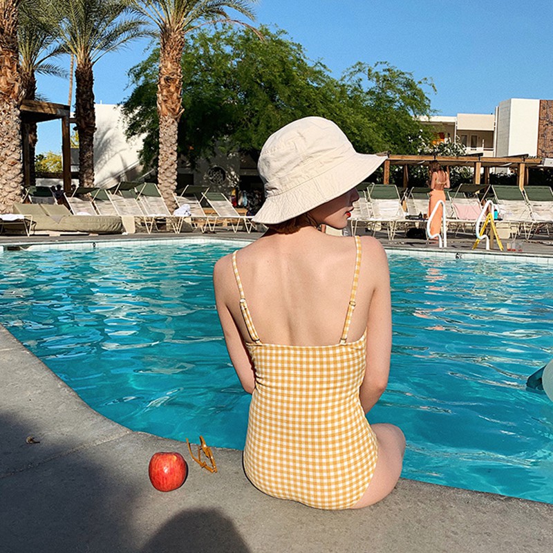 (ORDER) Bikini kẻ sọc vàng thắt nơ ngực hở eo gợi cảm Hàn Quốc | BigBuy360 - bigbuy360.vn