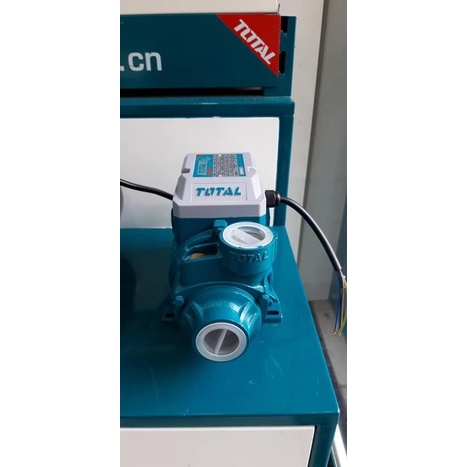 TOTAL Máy Bơm Nước 0.5HP TWP13706 (Cam kết Chính Hãng 100%)