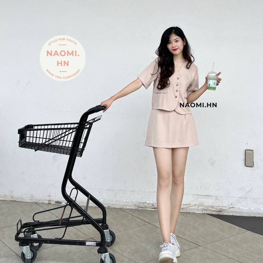 Set đồ nữ áo sơ mi croptop cổ V ngắn tay kèm chân váy xoè chữ A trẻ trung. Sơ mi nữ croptop mix chân váy ngắn -set 2 món