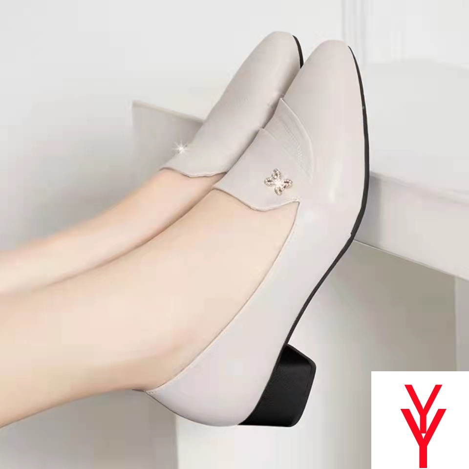 Giày Da Mềm Đế Mềm Thời Trang Năm 2021 Cho Nữ Trung Niên