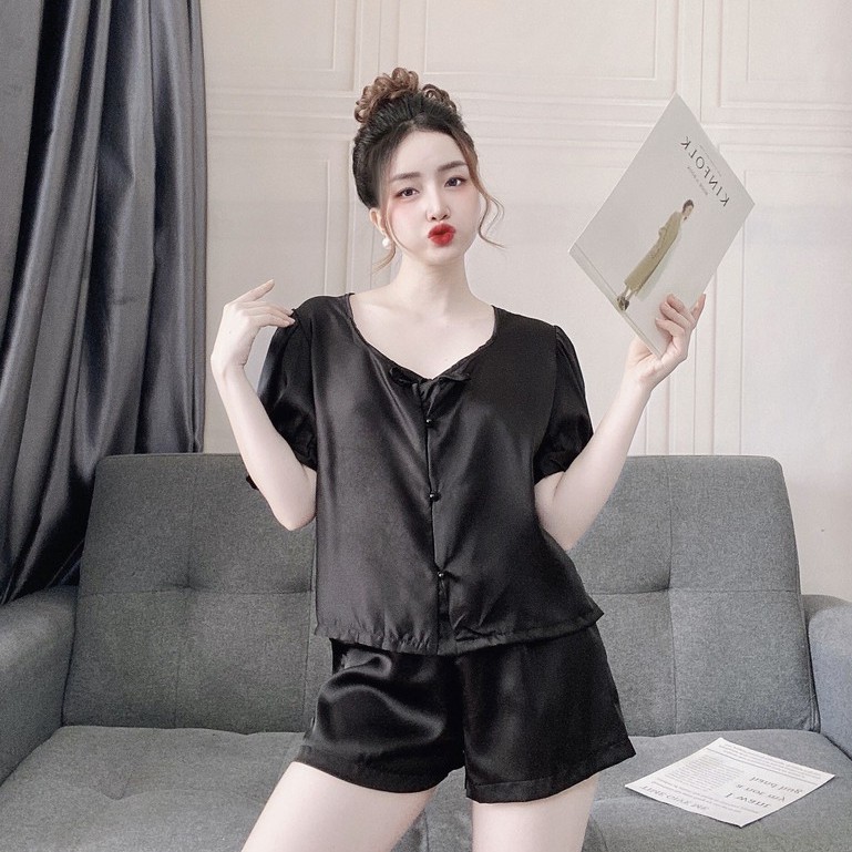 Đồ ngủ tiểu thư tay ngắn đính nút ngọc, lụa satin cao cấp mềm mại, freesize 40-60kg tùy chiều cao YONI 037 | BigBuy360 - bigbuy360.vn