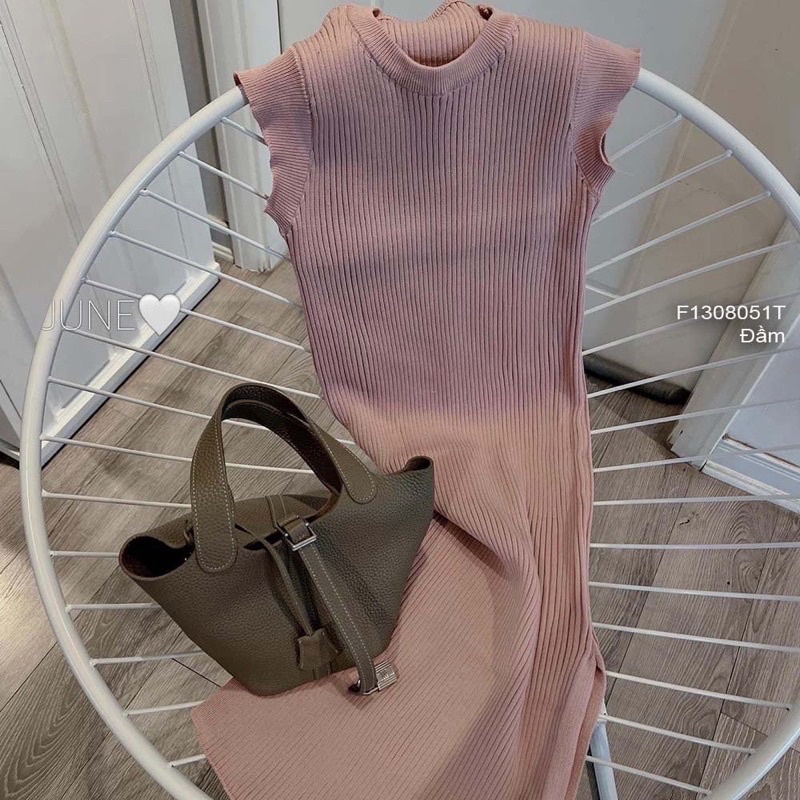 Đầm Len Mongtoghi Tay Cánh Dáng dài