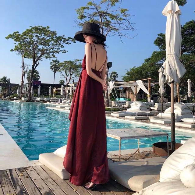 {Hàng đặt order }Váy maxi đi biển hở lưng dây mảnh độc đáo | BigBuy360 - bigbuy360.vn