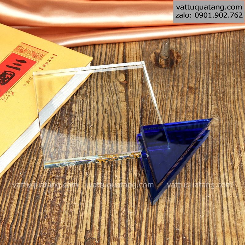 Phôi kỷ niệm chương pha lê trong hình thoi 038