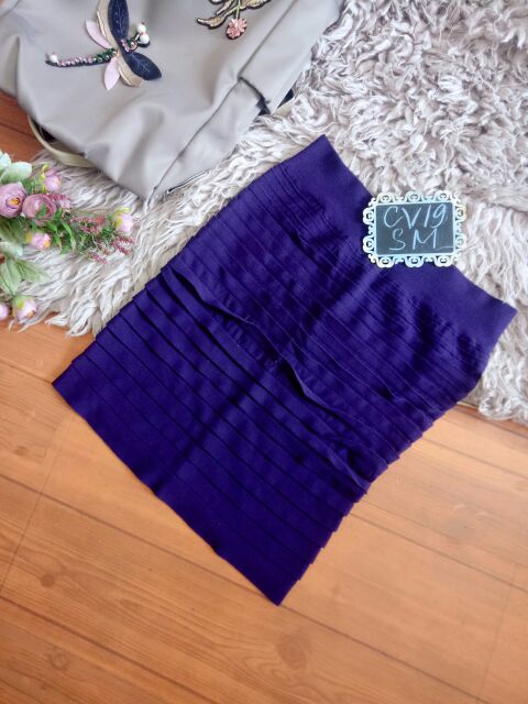 Chân váy size M