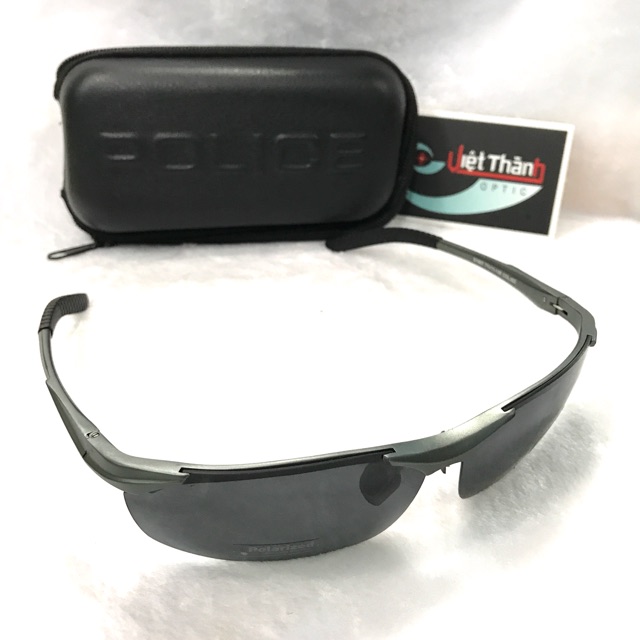 Kính thể thao p1 cao cấp Kính Cong Ôm Khuôn Mặt Khung Kính Bằng Nhôm | BigBuy360 - bigbuy360.vn