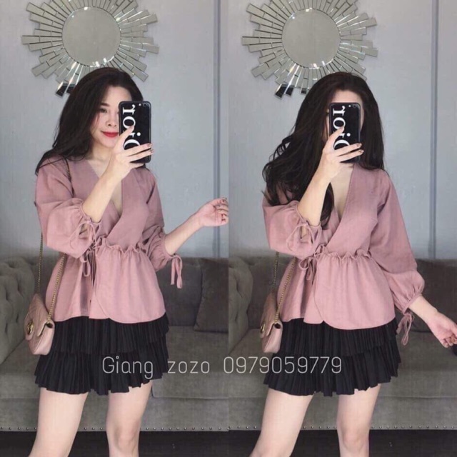Set áo bèo thắt eo màu hồng vỏ đỗ và chân váy xếp ly màu đen size M mặc đẹp rất xinh cân nặng 45-50kg mặc vừa đẹp