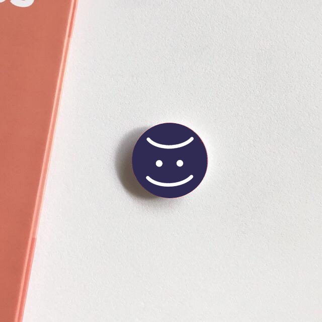 Giá đỡ điện thoại mặt cười Nanon phim Bad Buddy Hot trend 2022