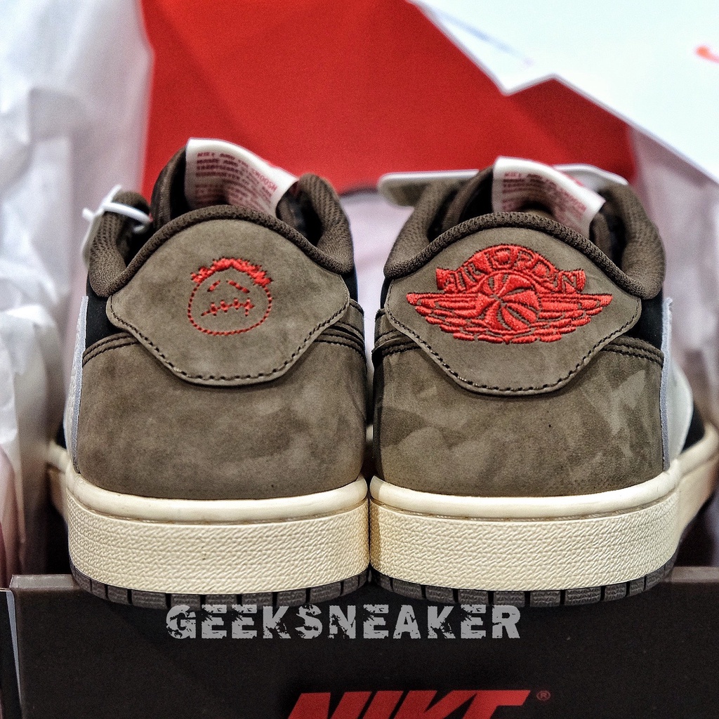 [GeekSneaker] Giày Jordan 1 Low Travis Scott OG - Nguyên bản SC