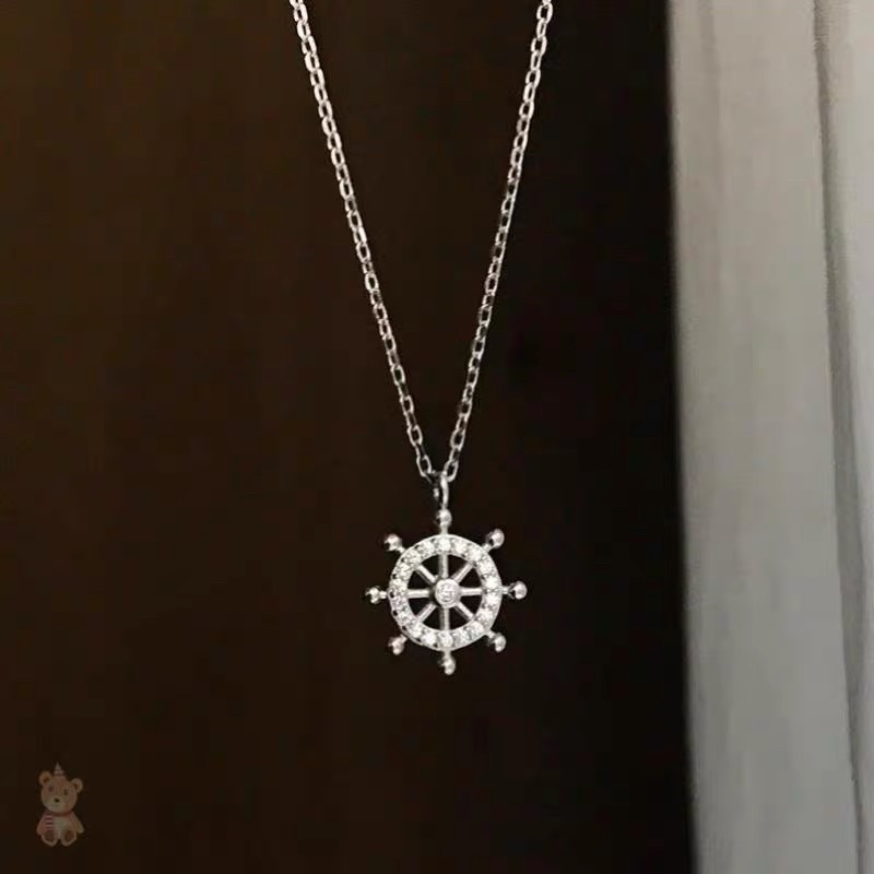 Dây chuyền mỏ neo bánh lái đính đá