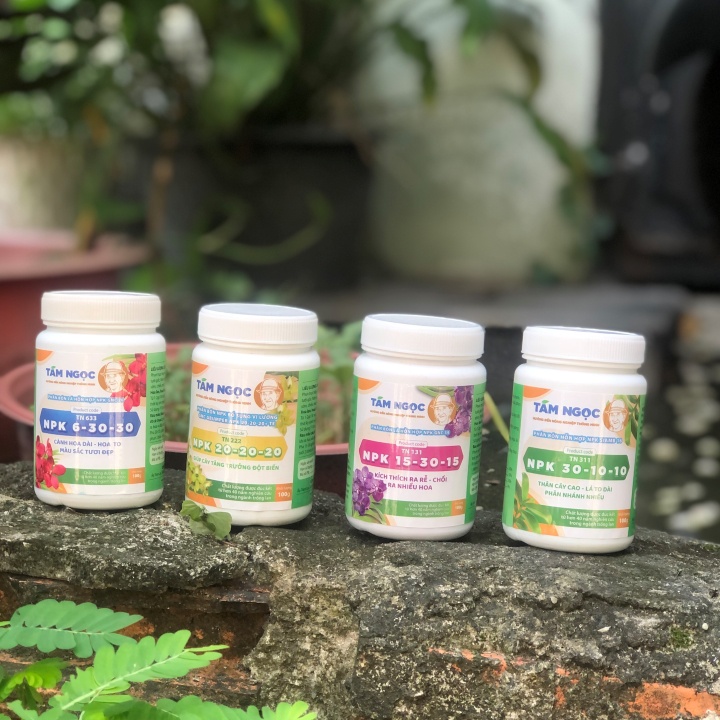Phân Bón NPK 6-30-30 Tám Ngọc -100g
