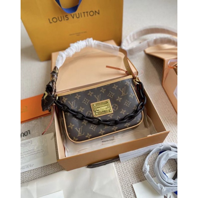 Túi xách nữ LV EVA New sz22cm chất da dày dặn tặng khăn lụa..fullbox nam châm bill xịn.sò