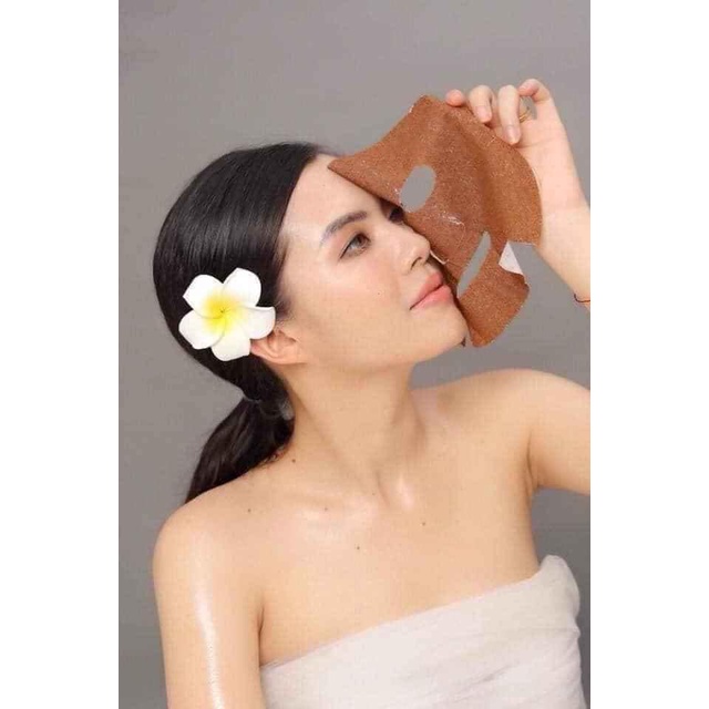 Mặt nạ miếng ngũ hoa, mầm rong biển