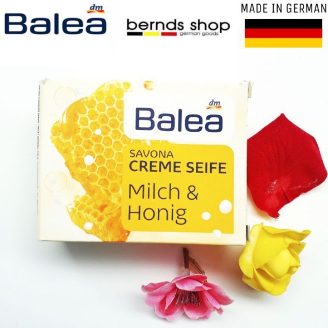Xà bông cục Balea với hương của tinh chất mật ong và sữa 150gram