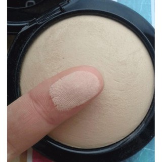 MAC phấn phủ che khuyết điểm siêu mịn