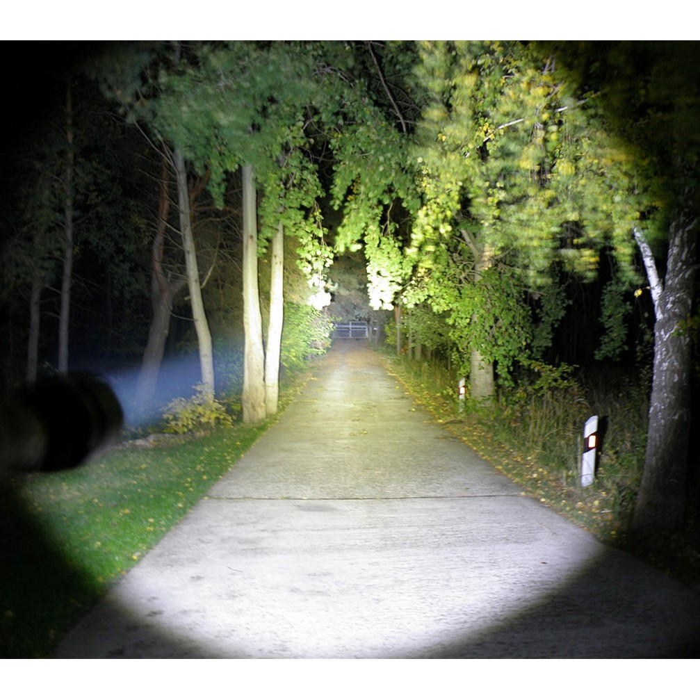 Đèn pin led Sofirn 1800lm C8A XP-L2 siêu sáng 3 chế độ/5 chế độ chống thấm nước tiện dụng khi đi du lịch/cắm trại