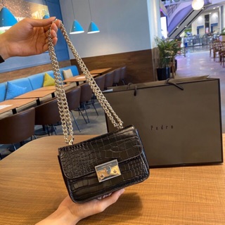 Túi C N K dây xích trơn size 18