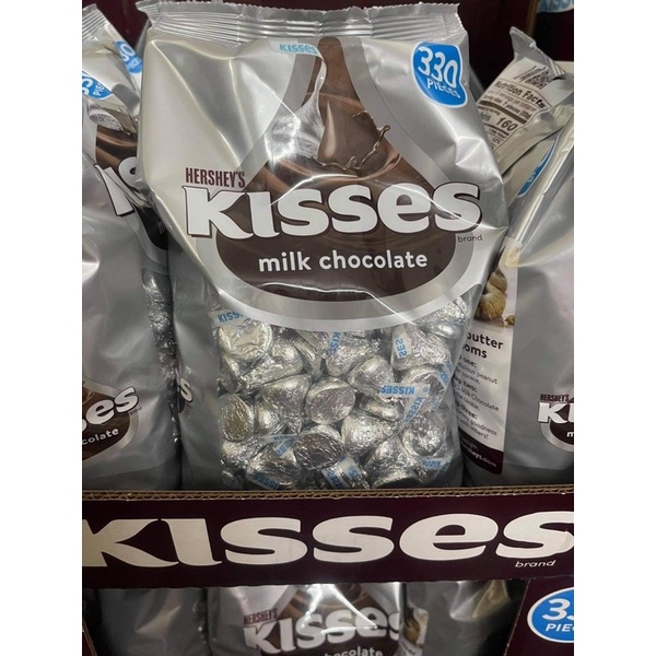 Date 03.2024 Socola sữa Hershey's Kisses Milk 1,58kg 330 viên Mỹ