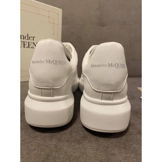 Giầy mcquen trắng tinh 1:1 ( full box + free ship )