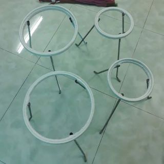 Khung sắt có chân (đường kính 30cm)